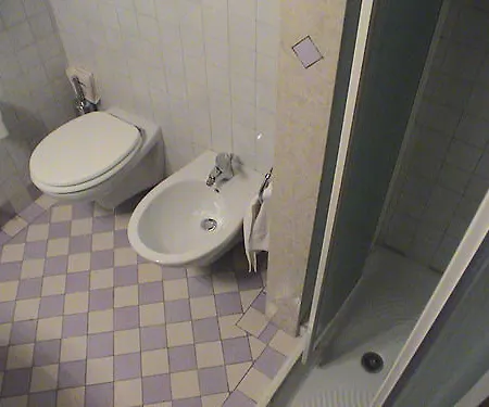 Ca'nova Alloggi 2*