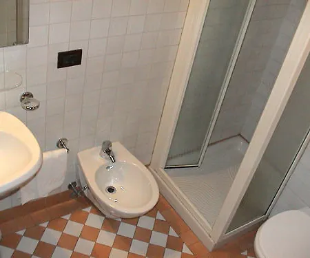 Konukevi Ca'nova Alloggi 2*